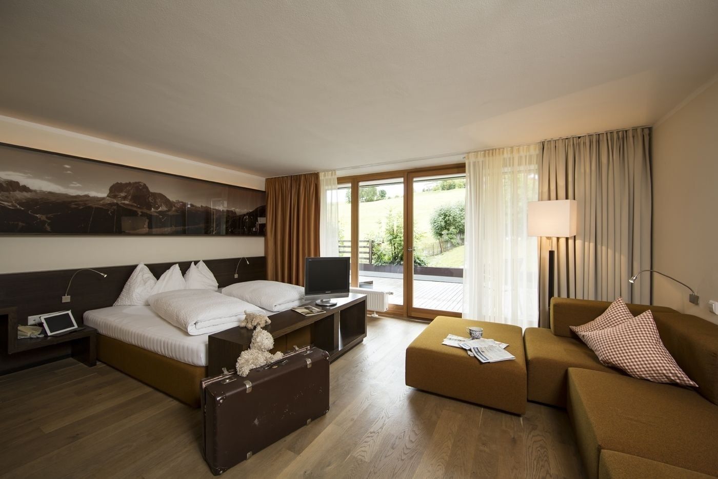 Hotel Dolomitenblick - Terento