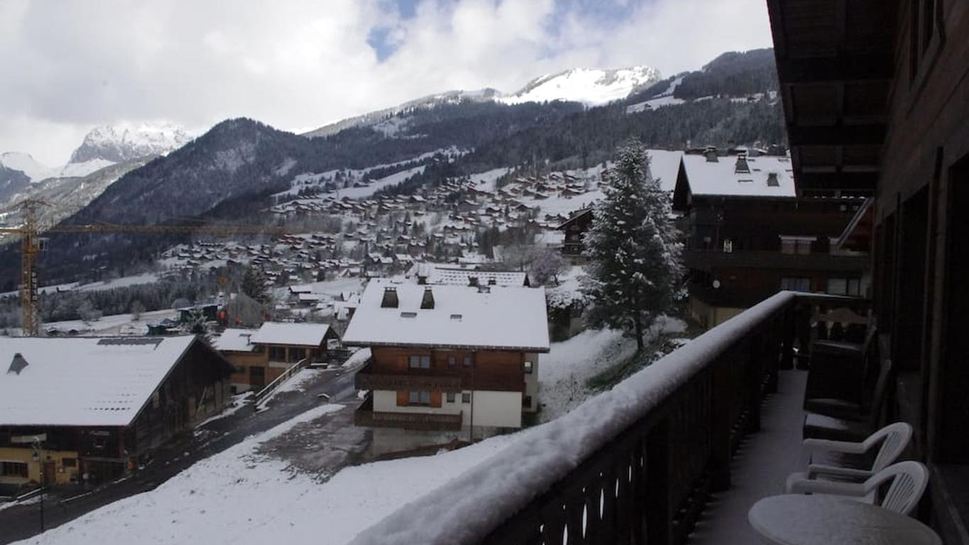 Central Hostel Chatel
