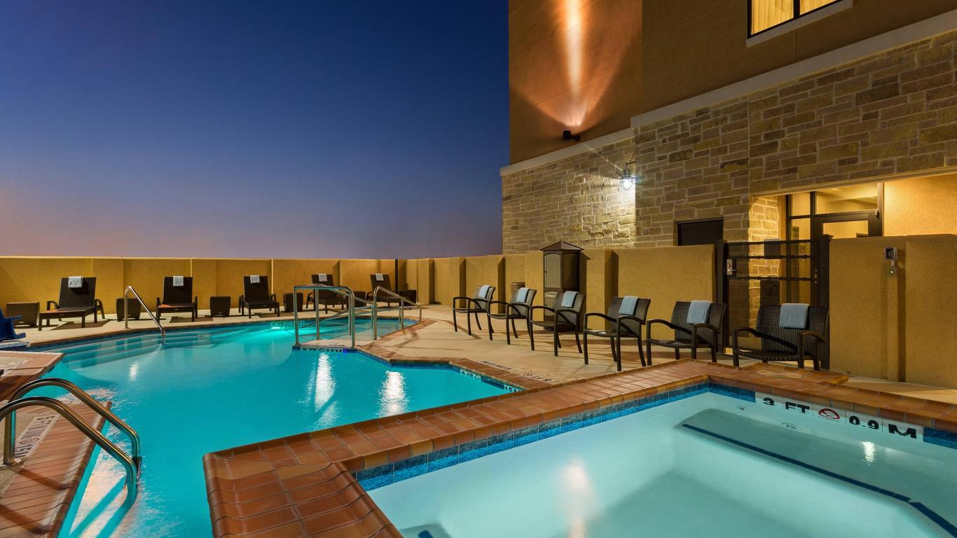 Courtyard by Marriott Houston Kingwood