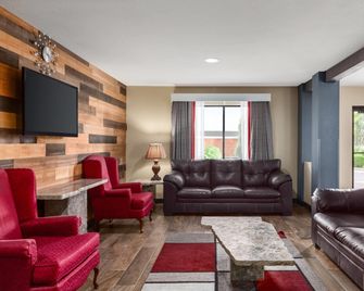 Ramada By Wyndham San Antonio Near Seaworld/Lackland Afb - San Antonio - Lobby