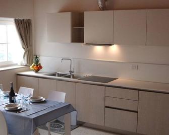Quirinus Venetia Properties - Spinea - Cocina