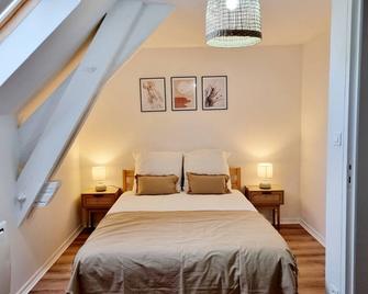 Meubles Du Chene Vert, Coeur De Jarnac - Jarnac - Habitación