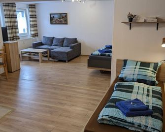 Apartment-Garden view-Private Bathroom-Classic-Fewo 1 - Dobel - Living room