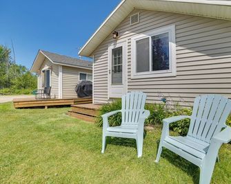 Tiny House Cottage 5 with Crooked Lake Access! - Alanson - Patio