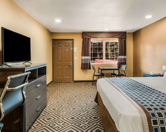 Americas Best Value Inn - Ukiah - Ukiah - Bedroom