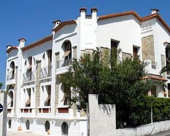 Hotel Pierre Loti - Antibes