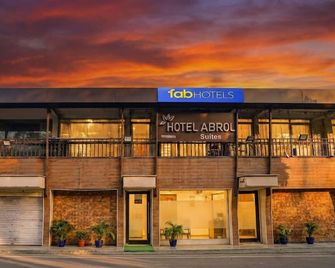 Fabhotel Abrol Suites - Bombay - Edificio