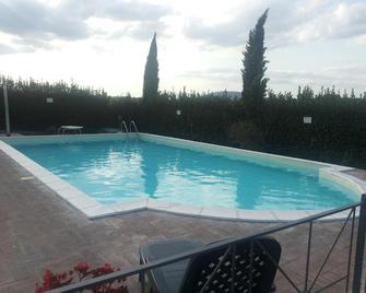 Il Poggio del Sole - Montefalco - Pool
