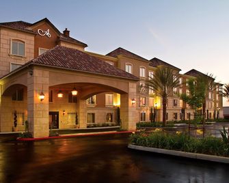 Ayres Hotel & Spa Moreno Valley/Riverside - Moreno Valley - Building