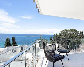 Coogee Lookout - Coogee - Balcony