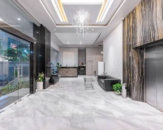 Grand Thamrin Hotel - Jakarta - Lobby