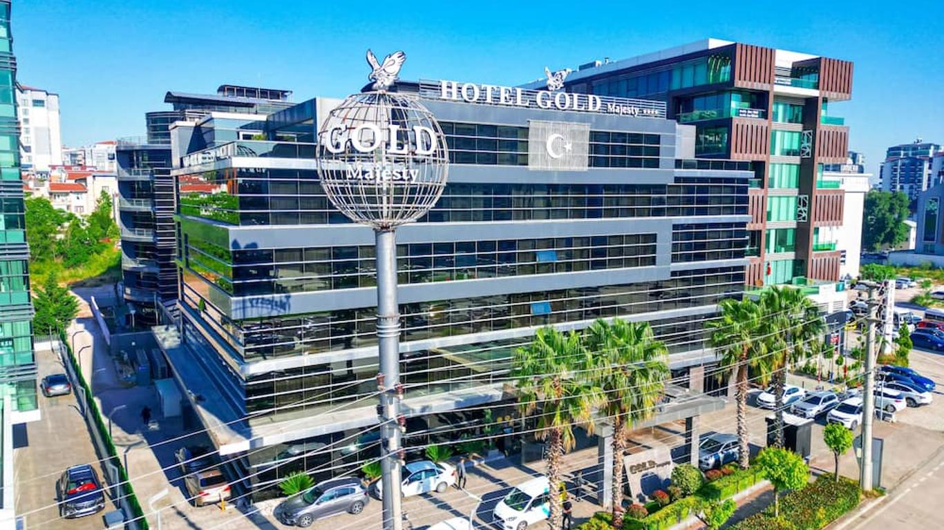 Gold Majesty Hotel