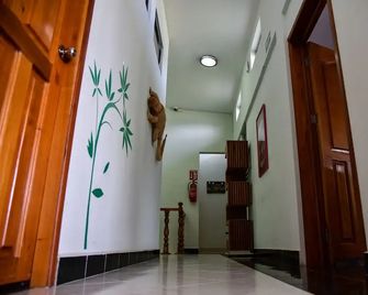 Hotel Akumal - Akumal - Pasillo