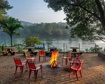 White Water Resort - Ganeshgudi - Patio