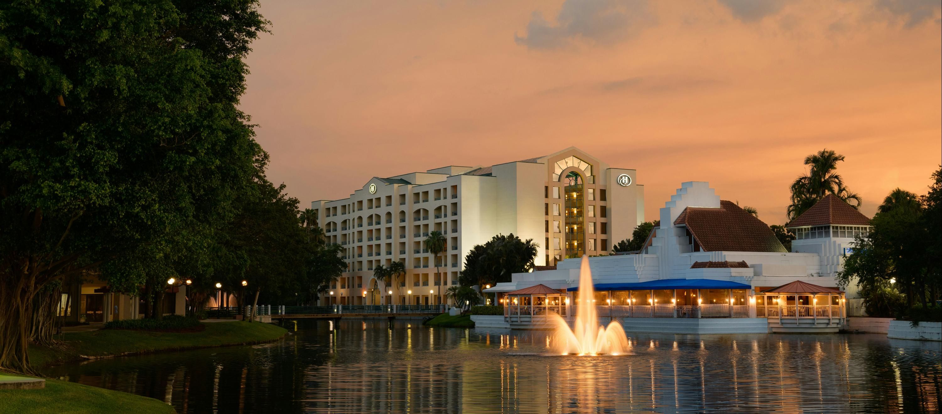 Hilton Boca Raton Suites - Boca Raton - Byggnad