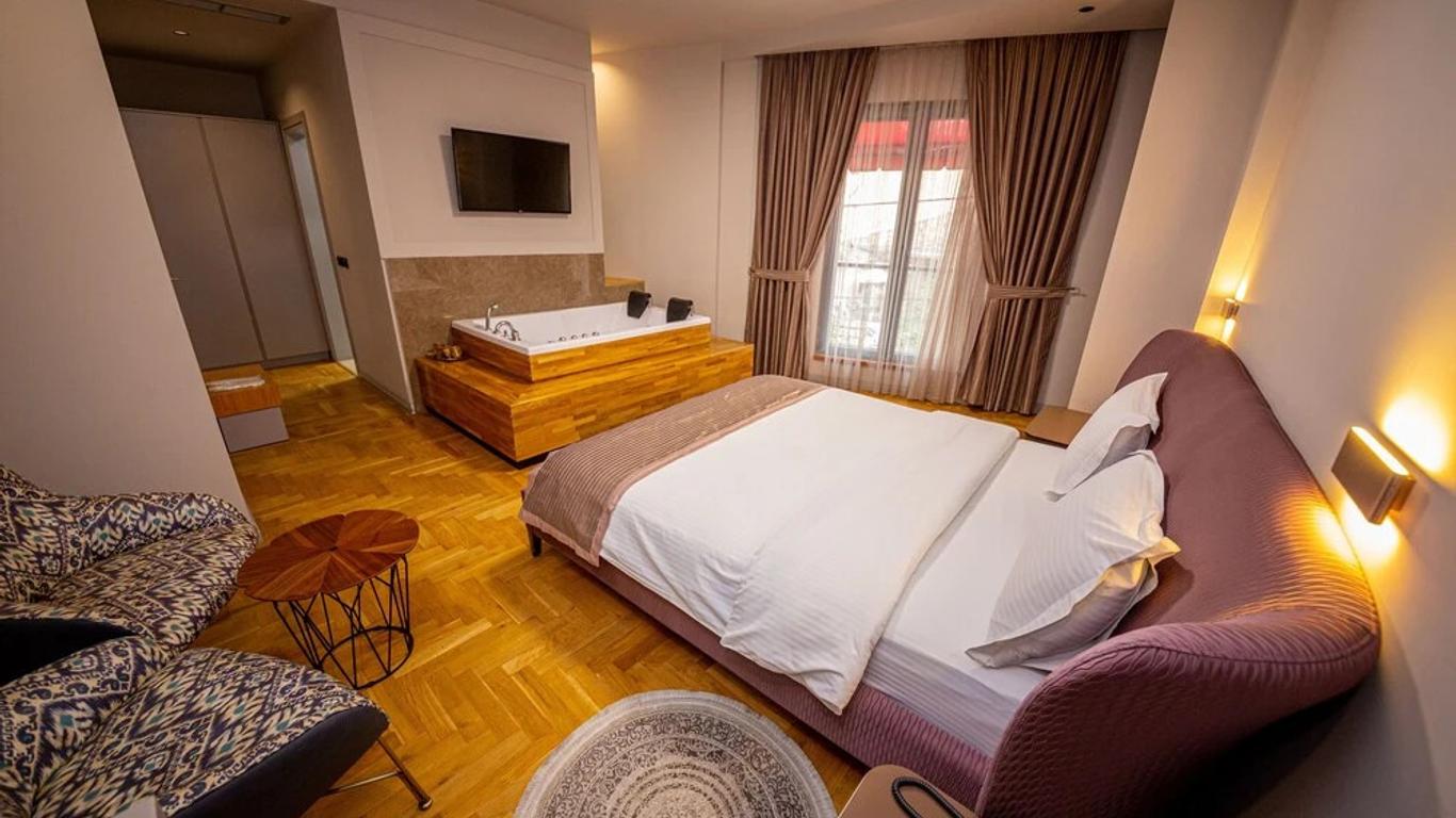 City Center Hotel