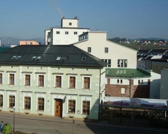 Hotel Krakonos - Trutnov