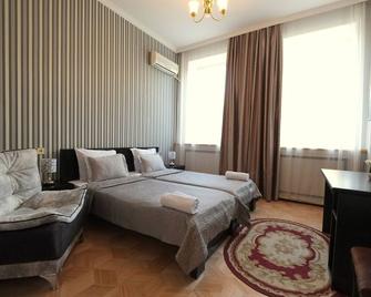 Hotel Georgian House - Tbilisi - Bedroom