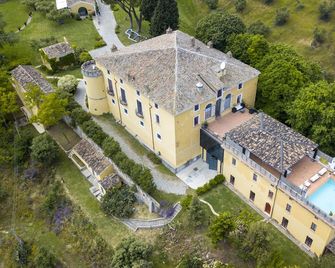Castello di Serragiumenta - Altomonte