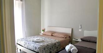Charm Airport - Reggio Calabria - Bedroom