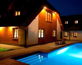 4 pokoje KD - Kazimierz Dolny - Basen