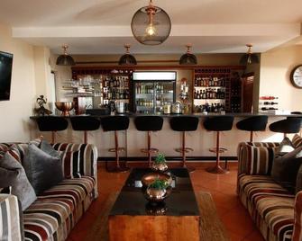 Protea Hotel Long Beach Lodge - Rand Rifles - Bar