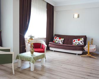 Diamond Park Hotel Safranbolu - Safranbolu - Wohnzimmer