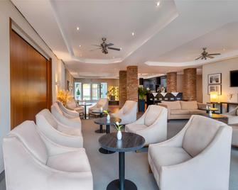 Wyndham Garden Potsdam - פוטסדאם - טרקלין