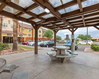 Extended Stay America Suites - Phoenix - Mesa - Mesa - Pátio