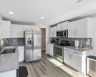 Cozy home in Logan, close to USU - Logan - Cucina