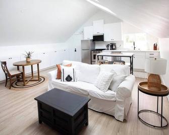 Luxurious, Beautiful, Modern, King Bed - San Diego - Vardagsrum