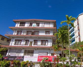 City Private Hotel - Suva - Edificio