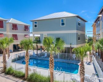 Coral Dreams-Luxe Cottage steps from the Beach & Pool! - Gulf Shores - Piscina