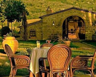 Relais Villa Baldelli - Cortona - Patio