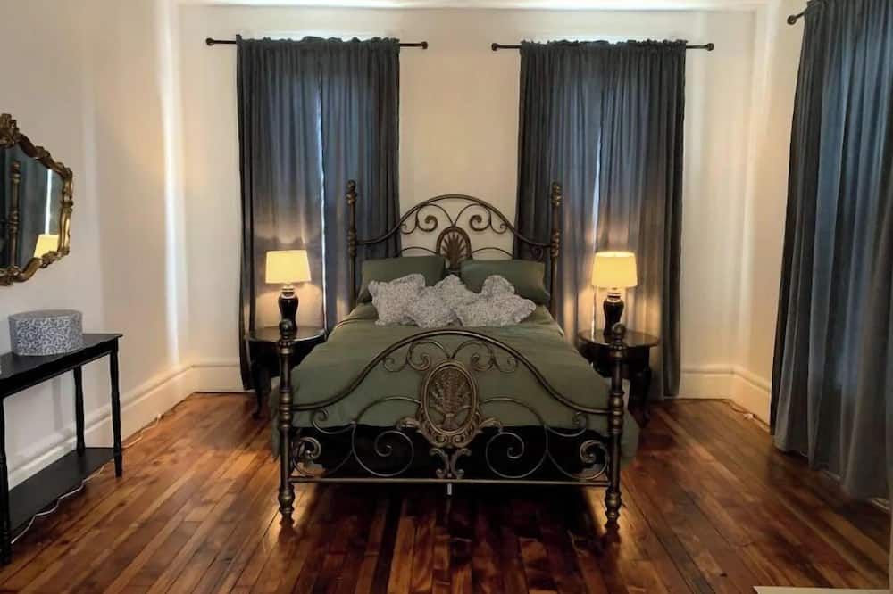 Allegheny Suite