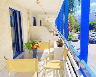 Kassavetis Center - Hotel Studios & Apartments - Hersonissos - Balcony