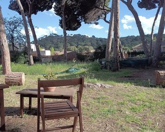 Apartament a la natura 2 km Barcelona i 3 km montmeló - Sant Fost de Campsentelles - Patio