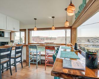 Ocean-View Apt In The Heart Of Southwest - Southwest Harbor