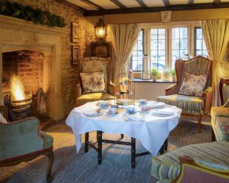 The Bell Inn, Stilton, Cambridgeshire - The Coaching Inn Group - Peterborough - Restaurante