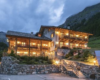 Ellex Eco Hotel - Gressoney-La-Trinité - Building