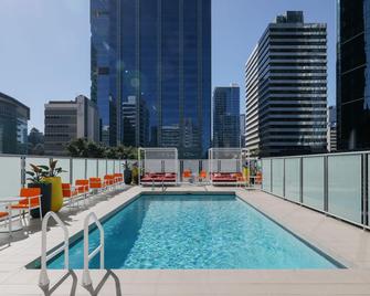 Hotel Indigo Brisbane City Centre By IHG - Brisbane - Alberca