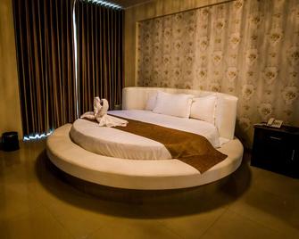 Joneya Hotel - Chiclayo - Slaapkamer