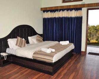 Himalaya Mount View Resort - Kausani - Bedroom