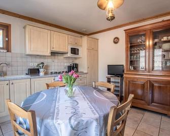 Gite Les Emptes - Aigueblanche - Dining room