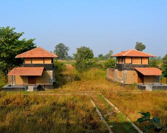 Maati Jungle Lodge - Tala - Building