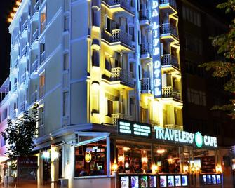 أدا لايف - اشكيسهير - مبنى