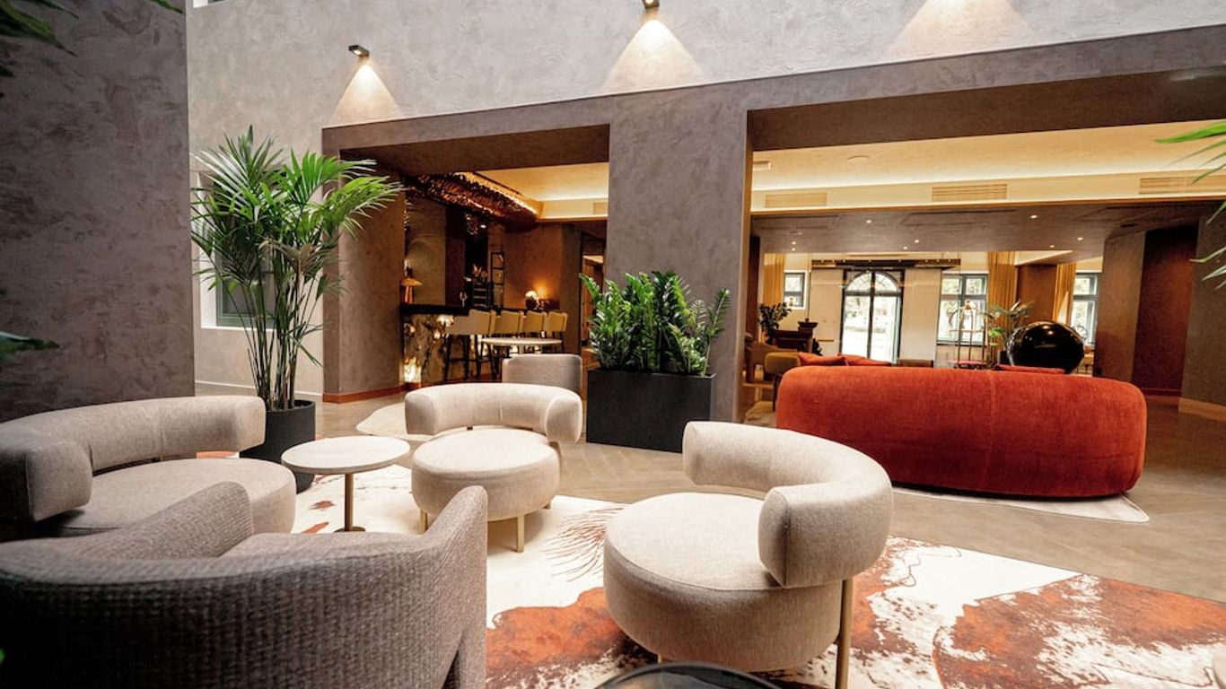 بولمان ريجا أولد تاون (رينو فاتد 2025)