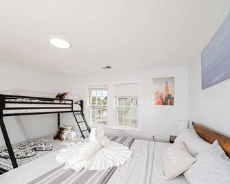 74 Cozy & Lovely Apt in Quincy - Quincy - Chambre