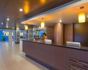 Chanalai Hillside Resort, Karon Beach - Karon - Recepción