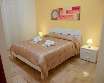 Case Saniela - Terrasini - Habitación